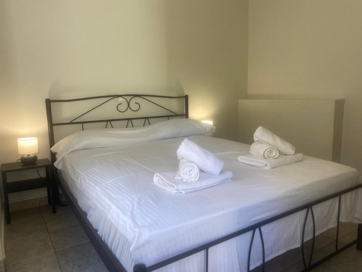 Stergios Apartment Evdilos  Eksteriør billede